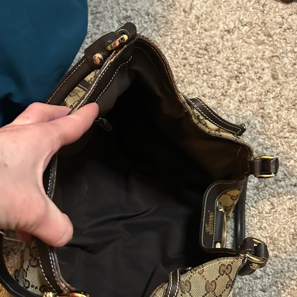 254. Gucci Abbey D-Ring Bag - Picture 11 of 14